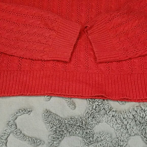 Forever 21 Red Cropped Sweater Size L - Picture 6 of 6